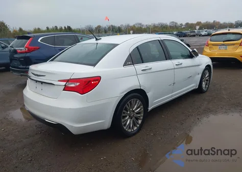 2013 Chrysler 200 Limited from USA, damaged, VIN 1C3CCBCG6DN747169